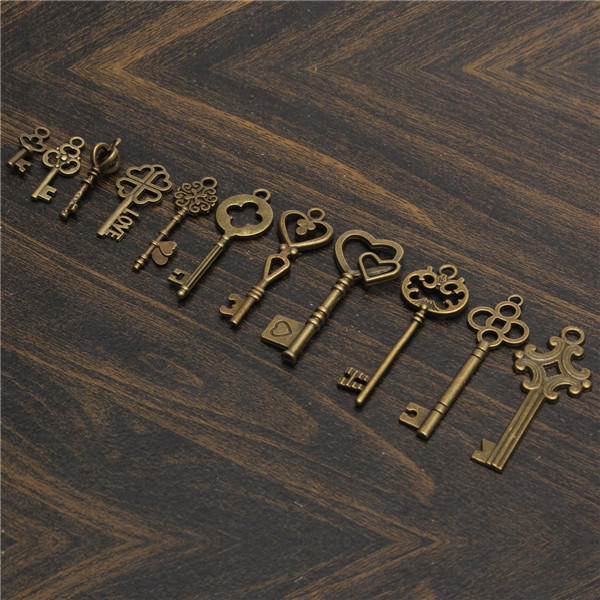 11Pcs Antique Vintage Old Look Skeleton Key Set Pendant Heart Bow Steampunk Lock